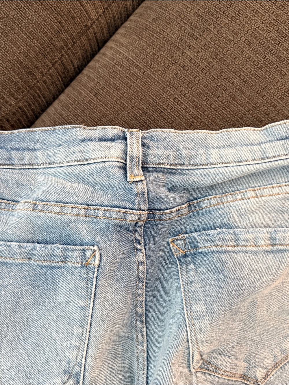 Kensie Light Wash Blue Women's Jeans - Picture 4 of 4